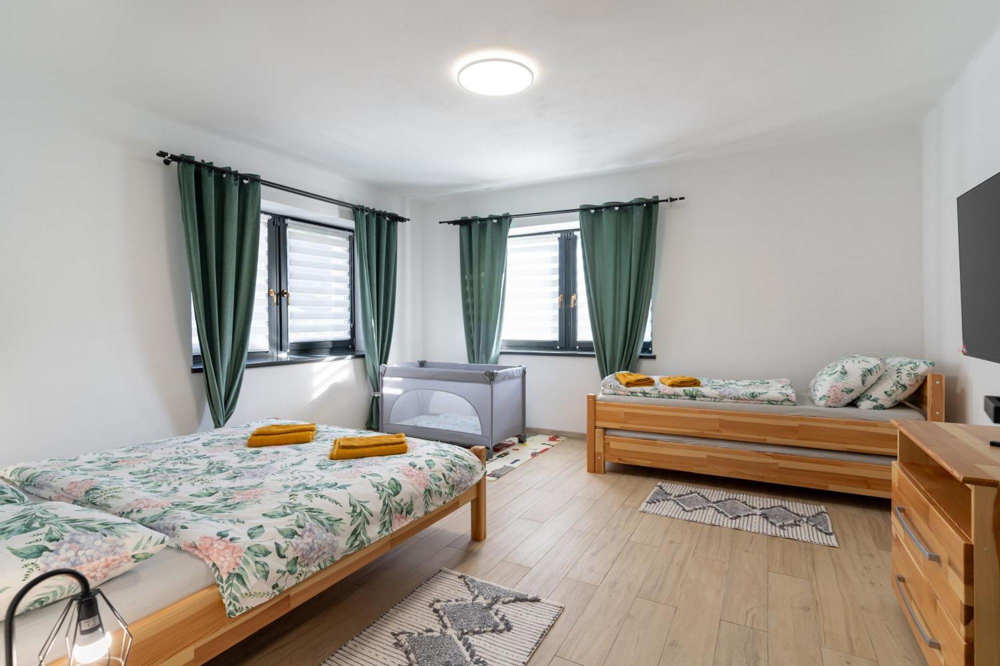 Apartments Ziar 114 Buitenkant foto